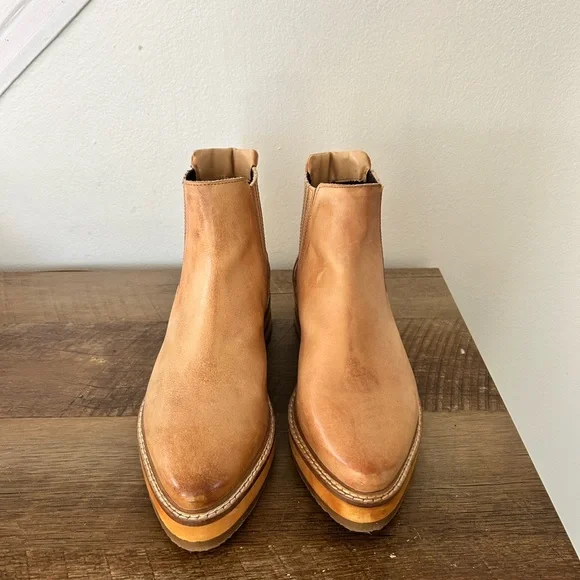 Roolee Prince Ankle Boots - Picture 7 of 8